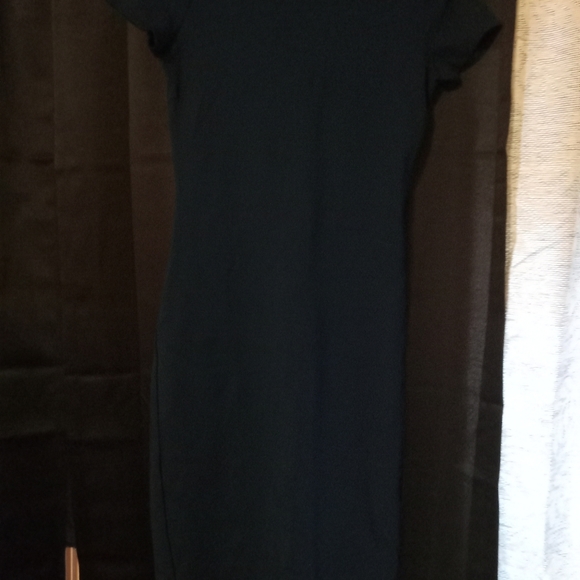 Sentimental New York Body Con Dress - Picture 6 of 7